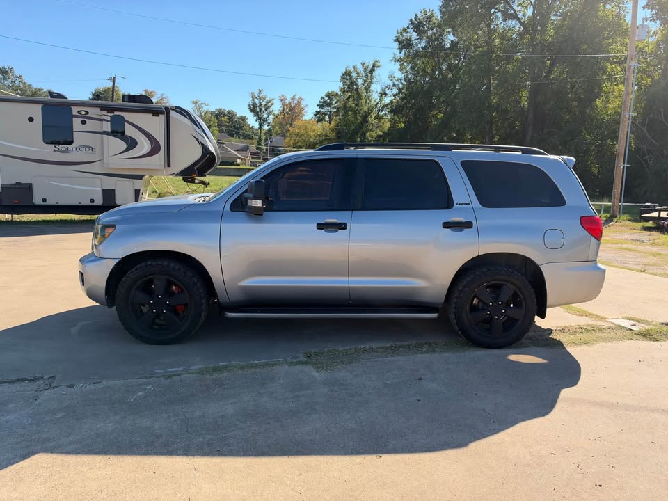 2008 Toyota Sequoia